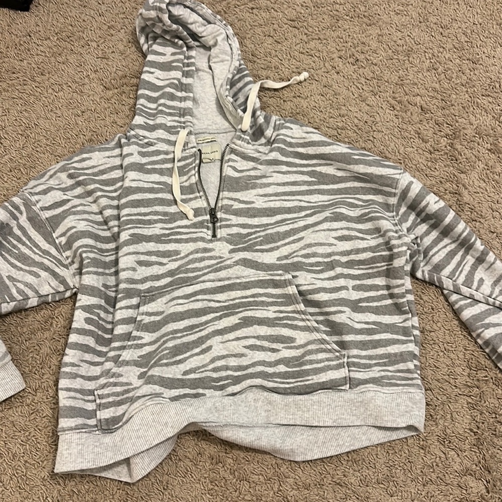 American eagle sweatshirt